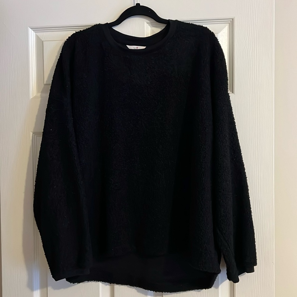 Secret Treasures Fluffy Black Top Size XXL(20)